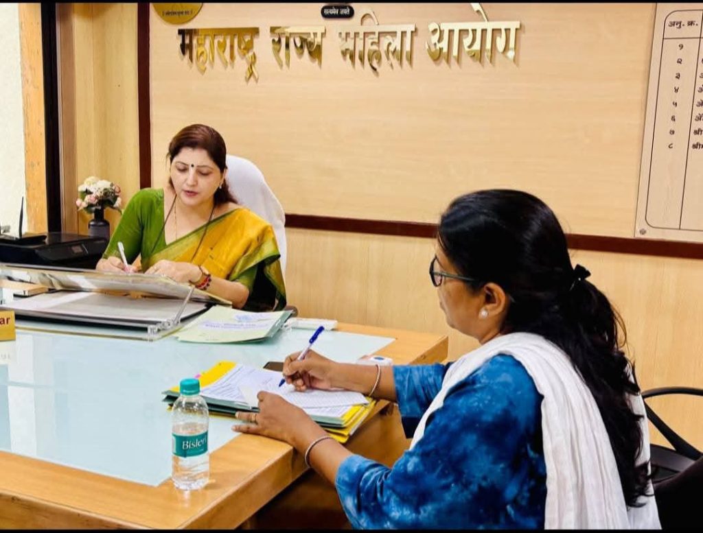 खाजगी क्लासमध्ये अल्पवयीन मुलीचा विनयभंग; राज्य महिला आयोगाने घेतली तात्काळ दखल